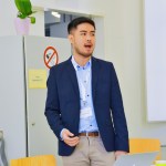 Prof. Arguelles in one of his class presentations in Central European University