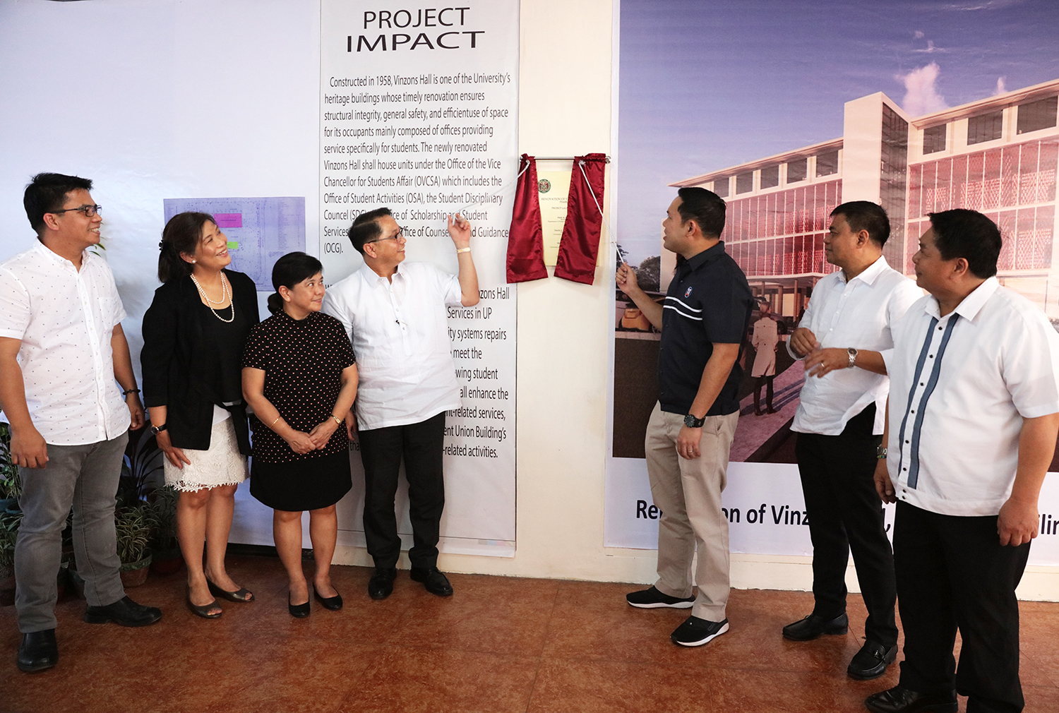 UP President Danilo Concepcion (left) and DPWH Secretary Mark Villar