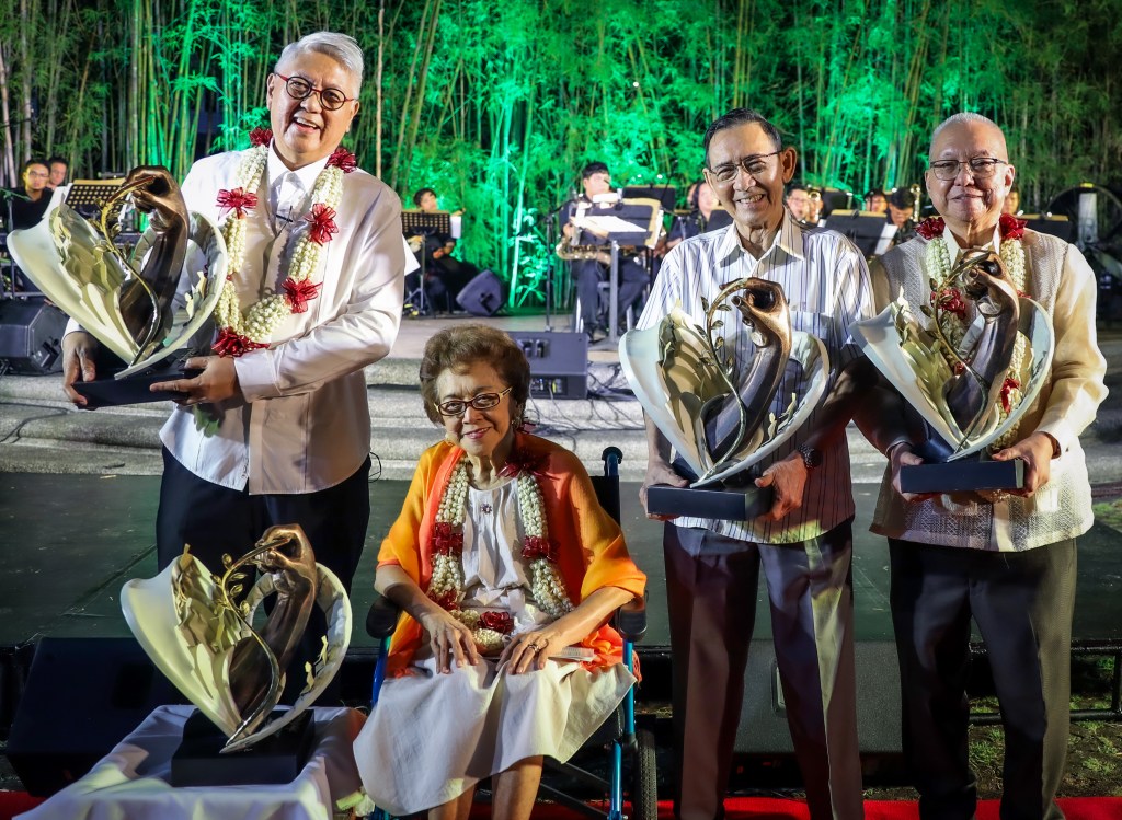 Tanghalan ng Poetika, Gabi ng mga Sining at Kalinangan: Pagpupugay at ...