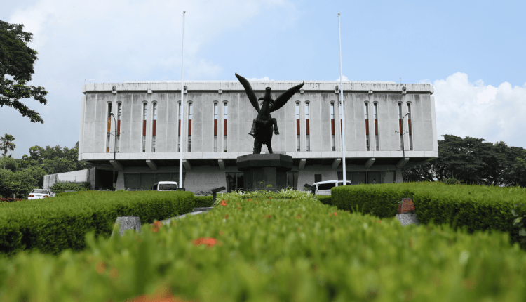 Pegaraw, UPLB by Misael Bacani
