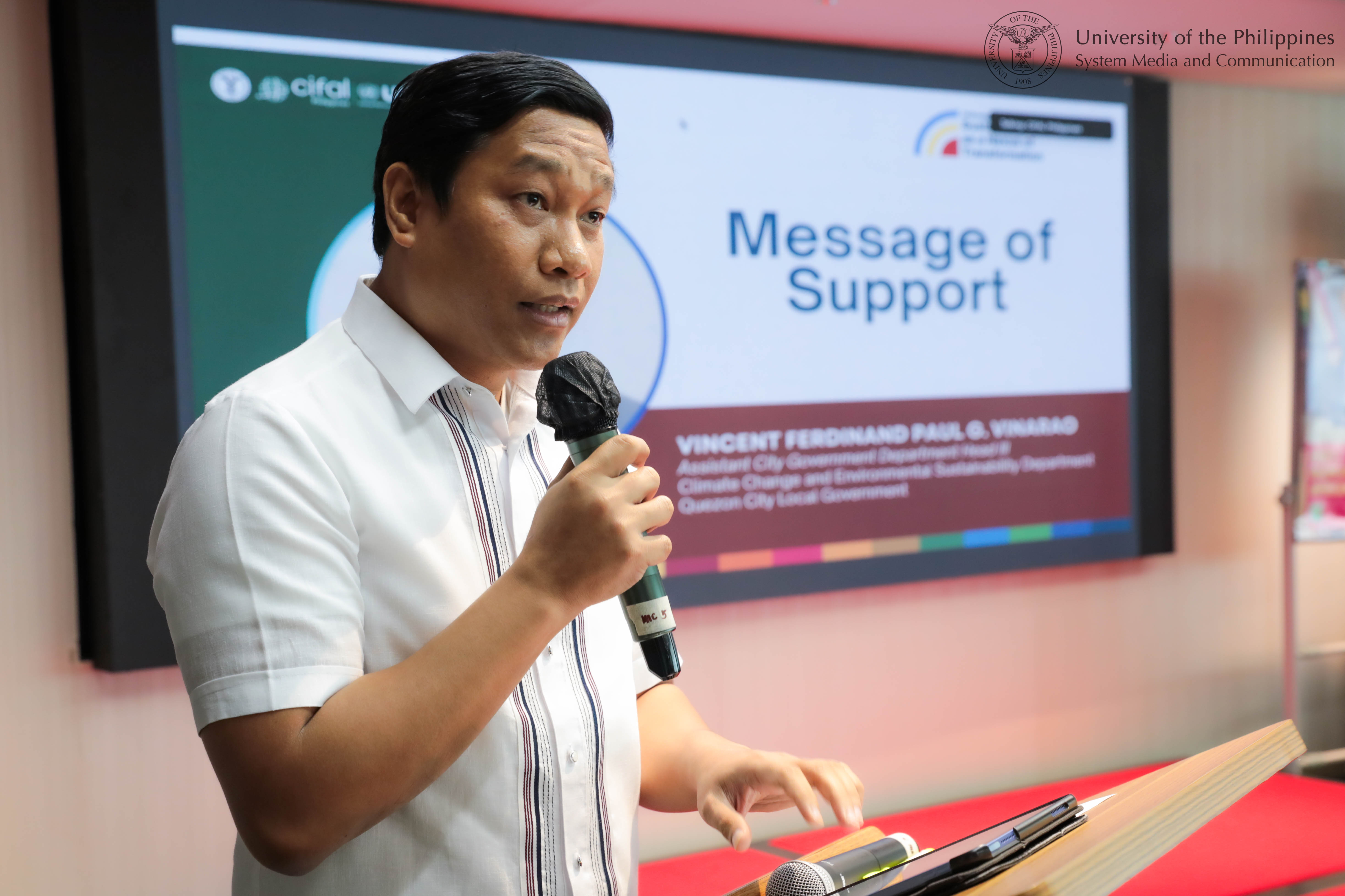 Vincent Ferdinand Paul Vinarao, assistant city government head of the Climate Change and Environmental Sustainability Department of Quezon City, highlights “participatory, transparent and inclusive governance to ensure every decision is informed by diverse sectors and perspectives” in his message. Photo by Jonathan Madrid, UPS-MCO.